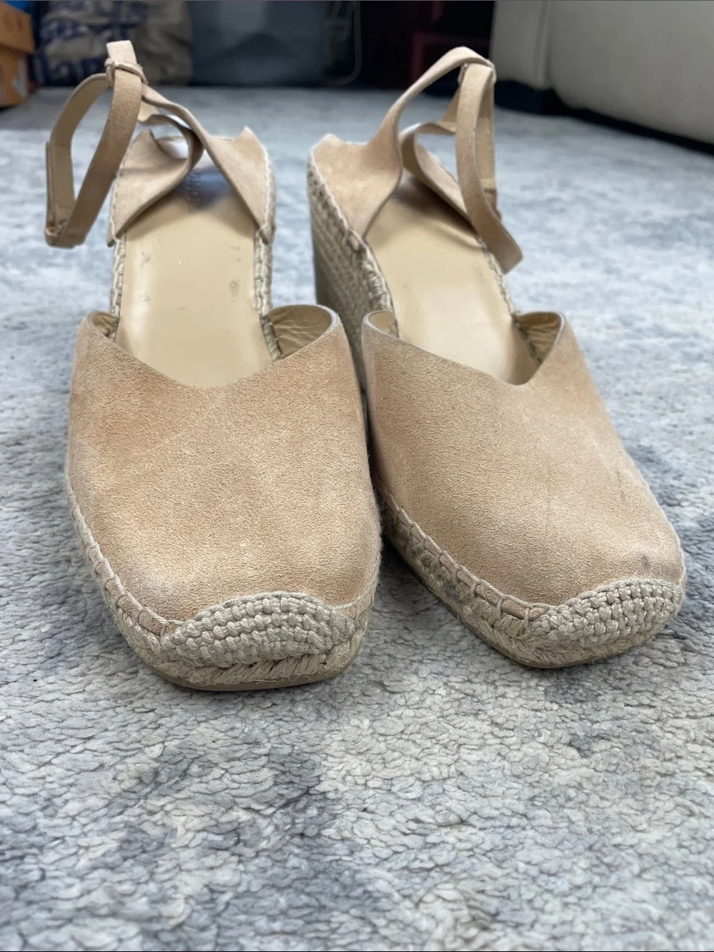 New Vince Cecilia Ankle Strap Espadrille Wedge Beige Suede Sz 9